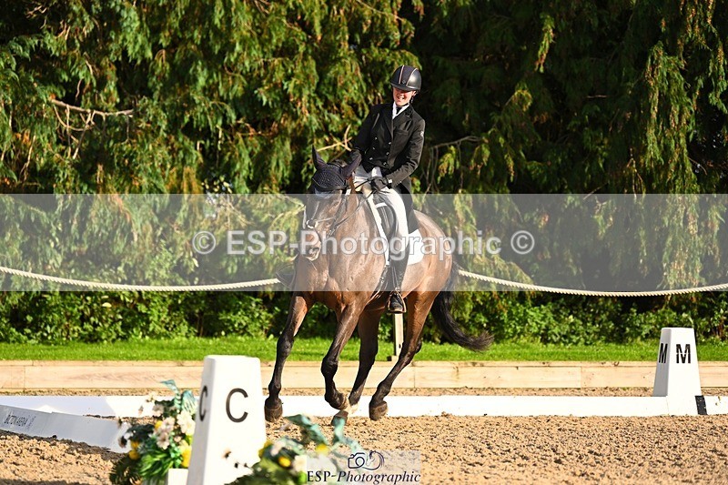 231021-160714-21027 - 263-CLARKIE-Charlotte.Byrnes-DR