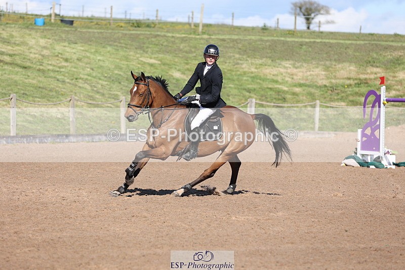 240419A-165317-09481 - Cls 10, 2 Star Big Tour 145cm  Break to End