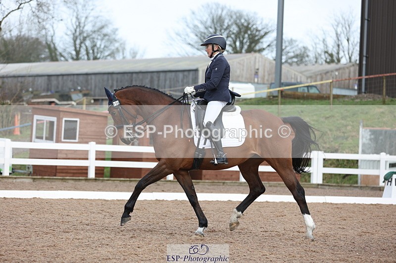 240121A-122156-01442 - Cls 15 Music Adv Medium