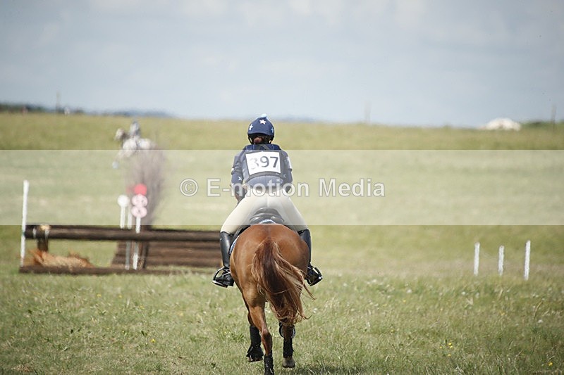 BVHT 140517  NXC -352 - Class 2 XC Novice 14/05/17