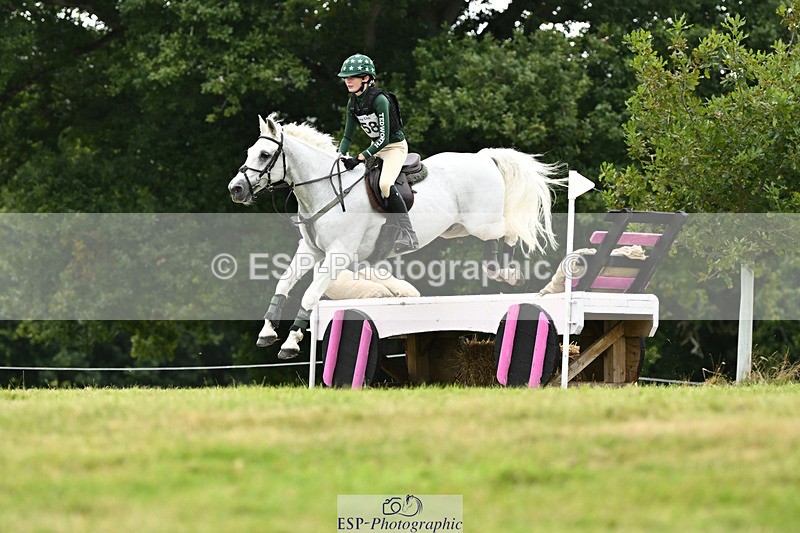 240825X-144045-35466 - 80cm XC 14.30 to 15.30