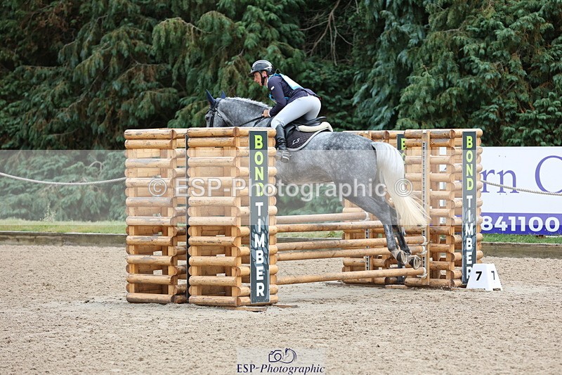 250803A-153156-15804 - Q-754-Leigh.Smallacombe-CRUISING.CARRA