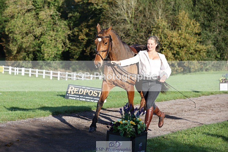 241027-090254-14989 - 328-Zara.Head-FOURFIELDS.LOVEHEART