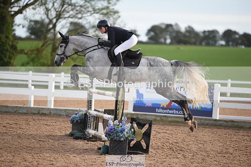 231015A-164132-09362 - Cls 27 1.10m Amateur Q 2nd R