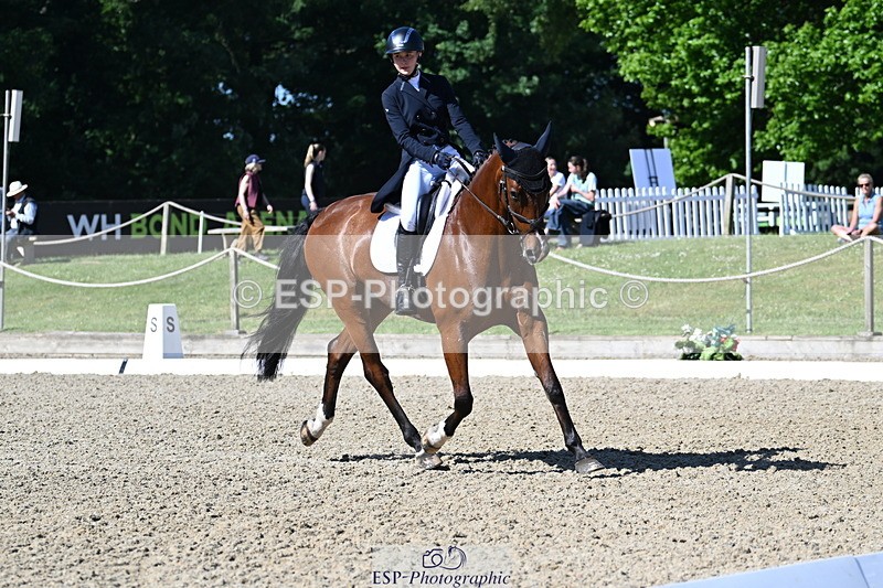 250522A-095352-02761 - A-009-Clementine.Crosthwaite.Eyre-LYJADOR