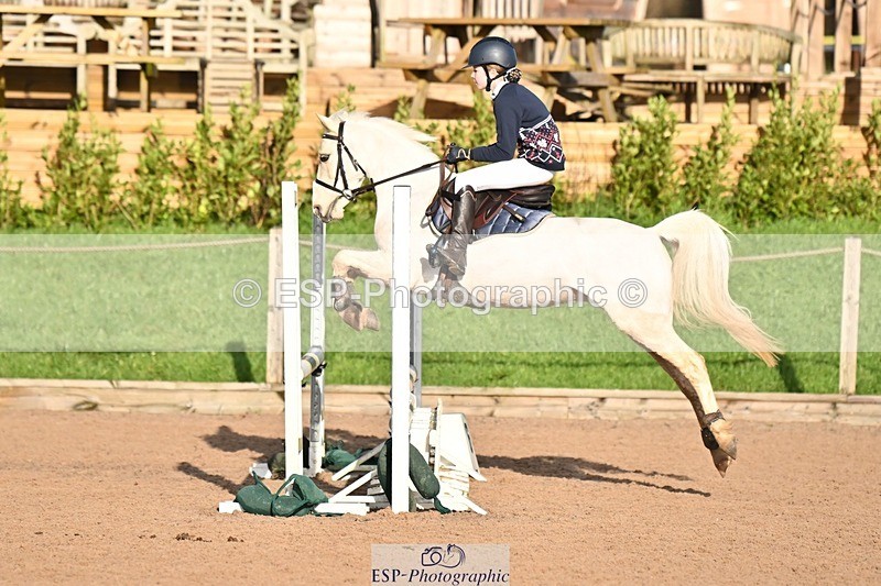 241201X-112906-00851 - Cls 17AB & 18 70cm