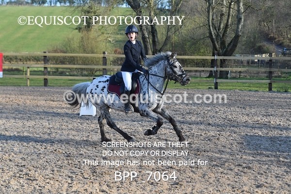BPP_7064 - CLASS 18 SUN Pony British Novice / 0.80m Open