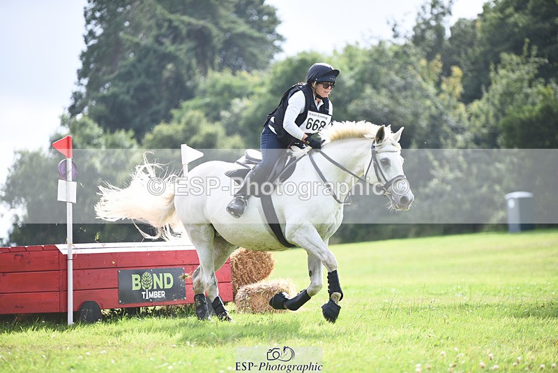 240804-161706-18554 - 668-Sue_Carter-ARDCOLM_LASS