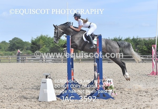 JAC_3592 - CLASS 4 Senior Discovery/ 1m Open