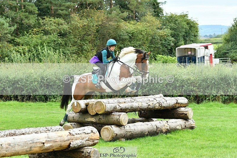 230817-142739-01280 - Theo's 2nd Group - XC