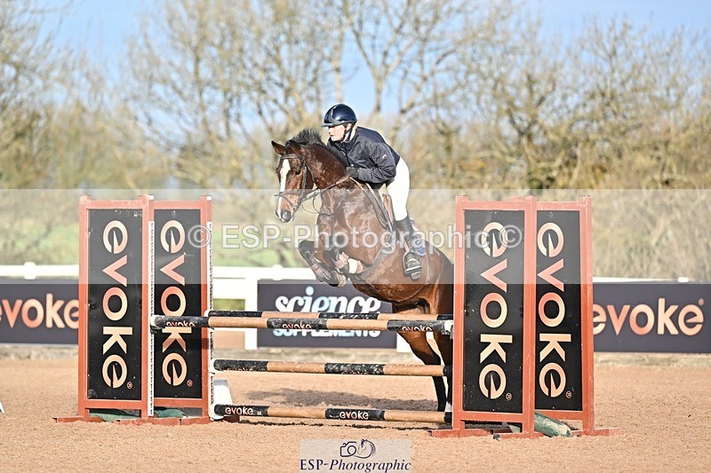 251126-094019-00051 - Cls 0 + 1, Clear Round, British Novice and 90cm