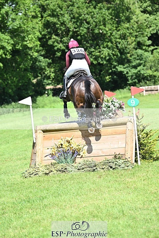 240525-110510-12207 - 326-BALLINAMEEN_BOYLE-Georgie_Selley