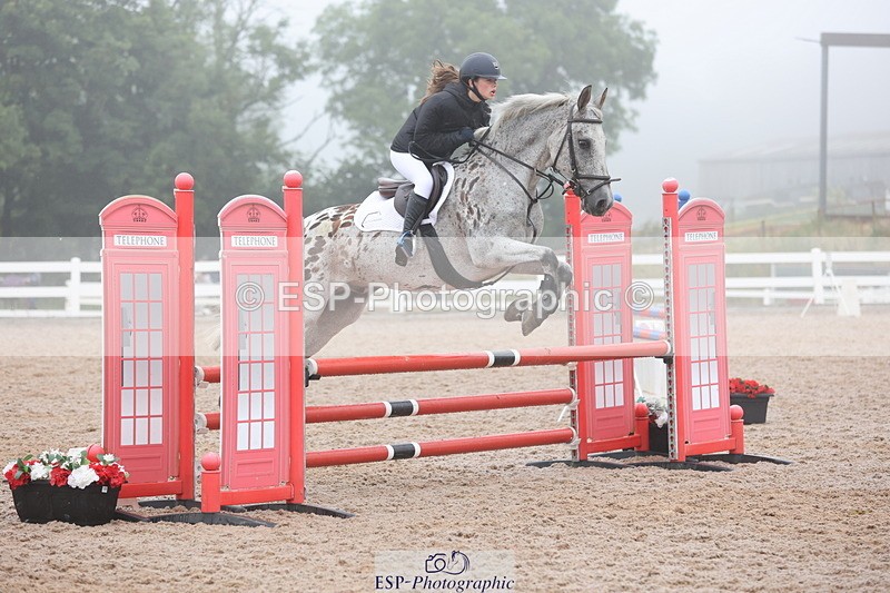 240630A-094518-11606 - Cls 30 British Novice and 80cm Open