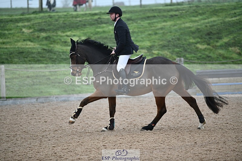 241102A-142317-05754 - SAT Cls 11 Snr 1.05m