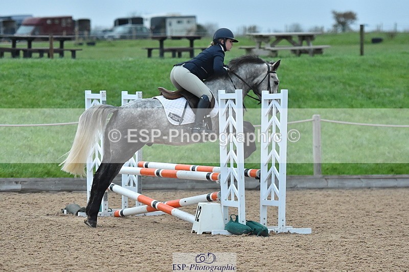 231119A-092950-04342 - Sun Cls 17+18 Club and Schools 70cm