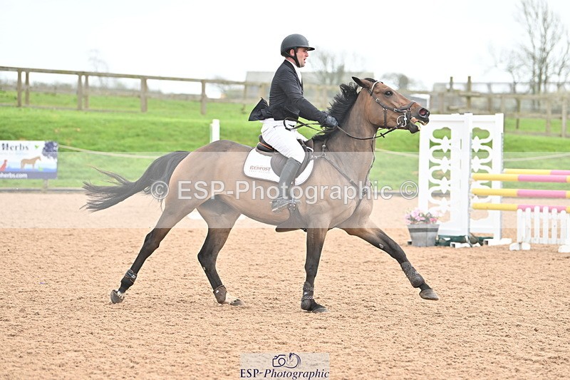 240405A-115051-00960 - Cls 2 Newcomers