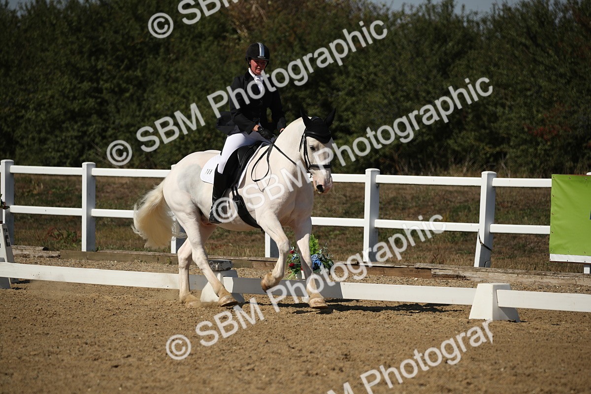 SBM_005838 - Class 11 - Novice 5 - 13.19-14.22