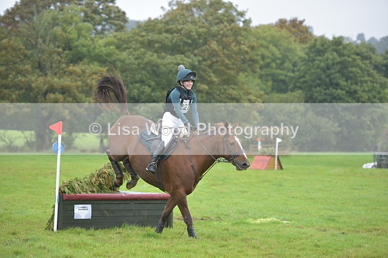 RAY_9814 - Class 2: 70cm: Corner