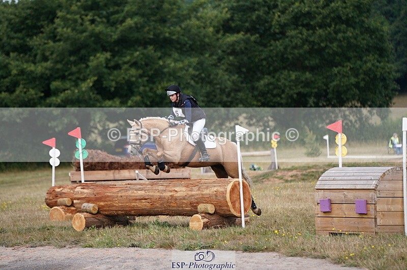 250802A-102626-01377 - A-005-Kate.Hicks-SWALLOWCROFT.STARDUST