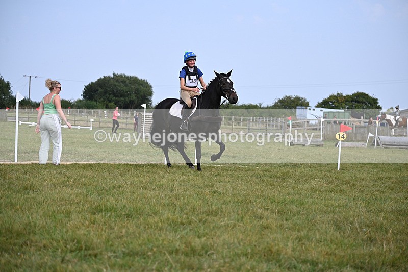WJ6_2527 - 60cm XC Time 14:21 to 14:47