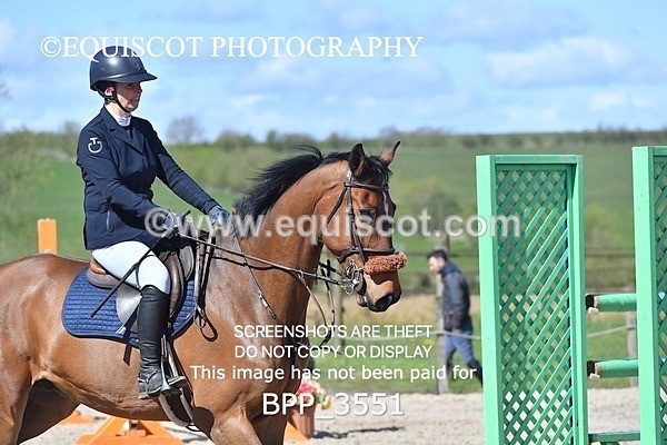 BPP_3551 - CLASS 7 Senior Foxhunter/ 1.20m Open