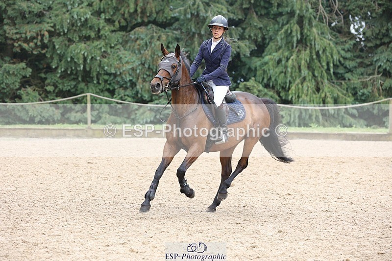 230618-103229-10187 - Cls 19 Pony Intro 1m