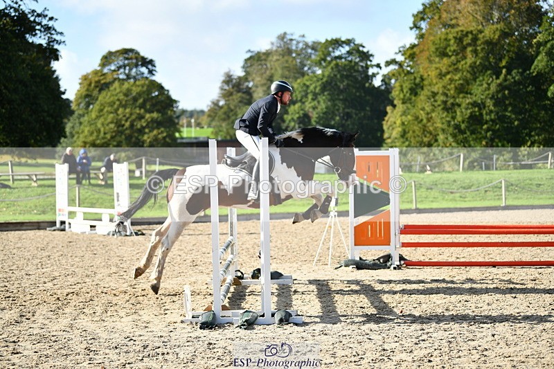 251004A-152743-01827 - Classes 8 & 9 70cm