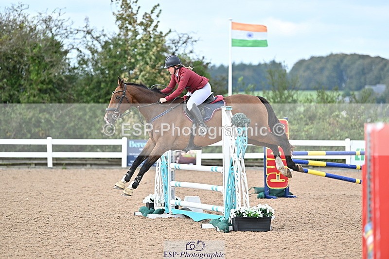 241005A-113421-03424 - SAT Cls 17 95cm Amateur Quali