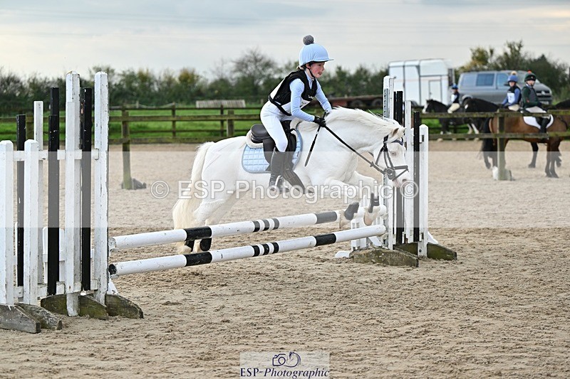 241110-133513-00880 - 60-65cm Arena Eventing