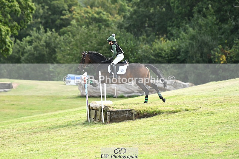 240825X-104750-31188 - 70cm XC 10.00 to 11.00