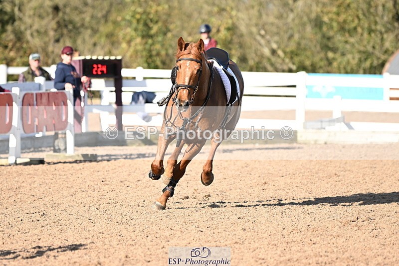 241026A-144908-01410 - SAT Cls 16-18 Children on Horses