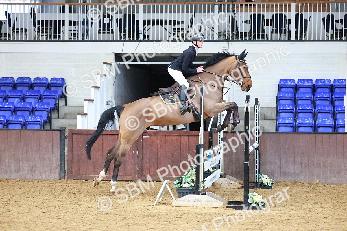 SBM_002916 - Class 9 - Senior Discovery - 1.00m