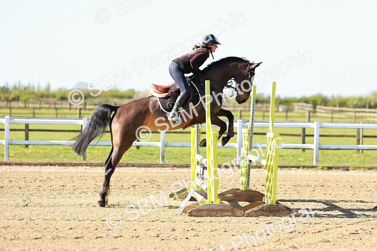 SBM_000370 - Class 1 - Clear Round