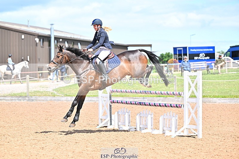 240608A-115544-02241 - Cls 3 Snr 1.05m Open