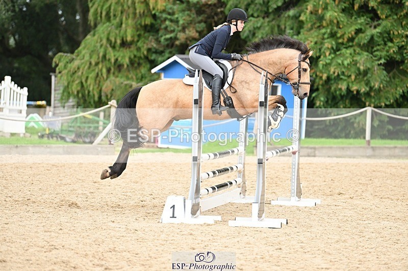 230930-155230-01231 - Cls 8 90cm Club