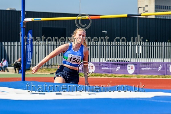 Age25SAT-916740 - Field Female Set Two