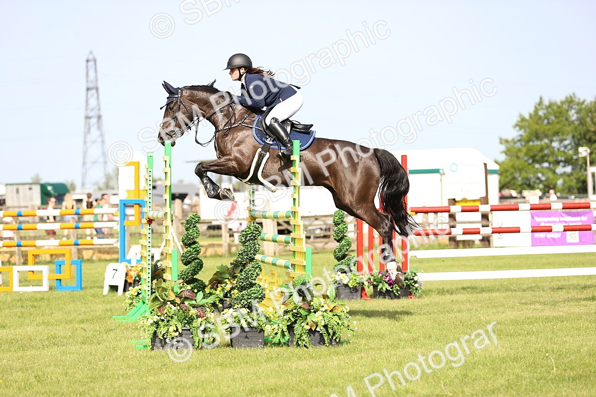 SBM_01335 - Class 200 - Martin Grant Homes Welcome Stakes 1.25m Open