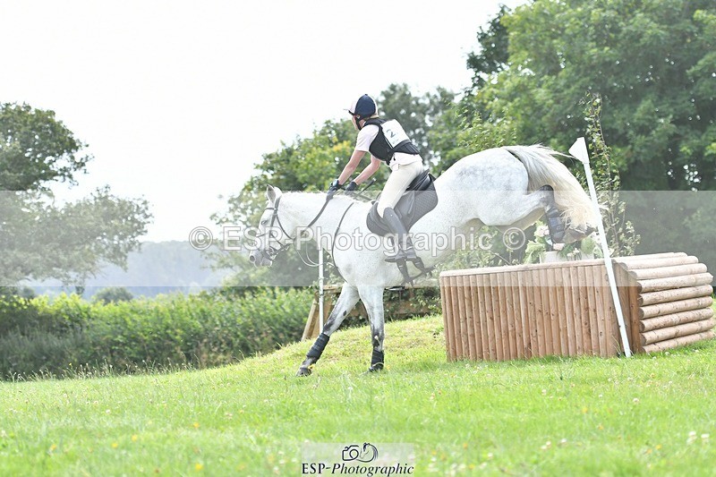 240803-145153-08064 - 224-Susanna_Morris-BREEOGUE_BREEZE