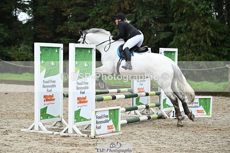 250418A-142433-01153 - UnAff 70cm