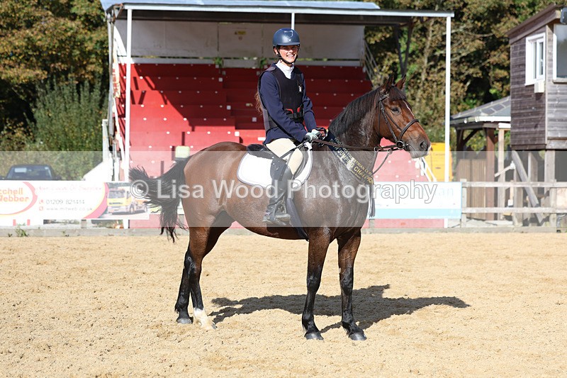 3E7A5628 - Class 10: 90cm open