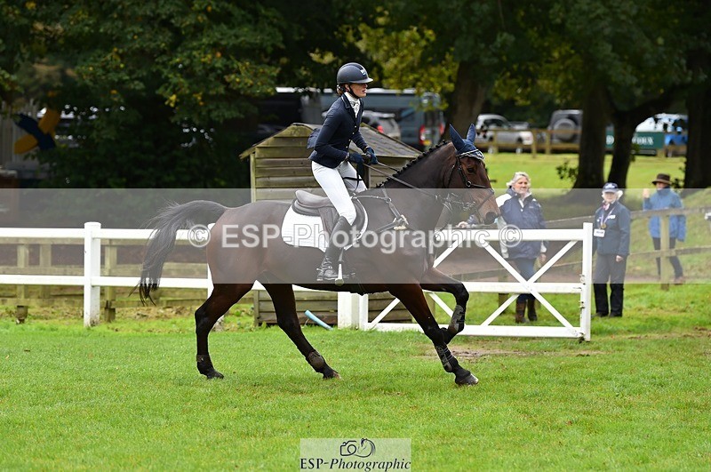 231021-114620-16243 - 052-SHANNONDALE.COURAGE-Georgina.Beeby.Wynn-SJ