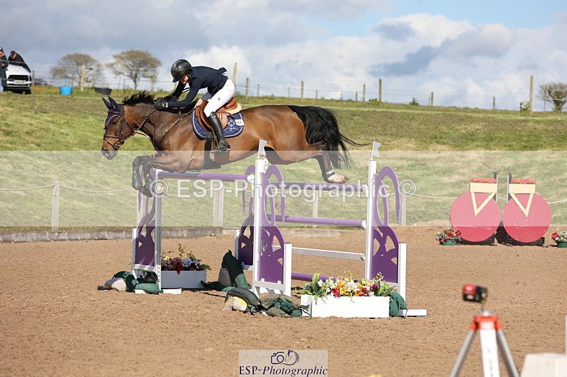 240419A-162717-09379 - Cls 10, 2 Star Big Tour 145cm  15.45 to 16.35 break