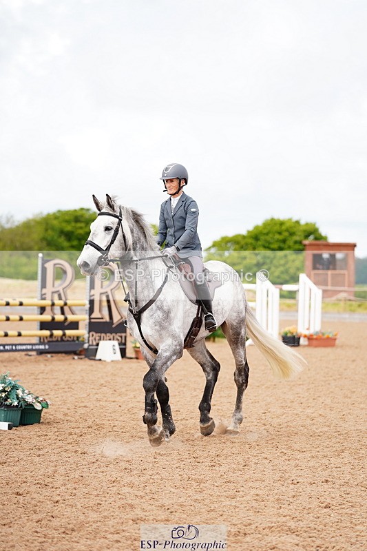 240526A-104414-07625 - Cls 26 Chard Equ 1.05m and 1.10m Grand Prix