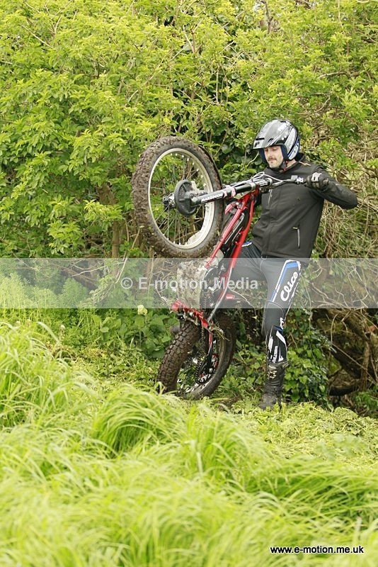 TR 060512-033 - Petit Bot - 06/05/12