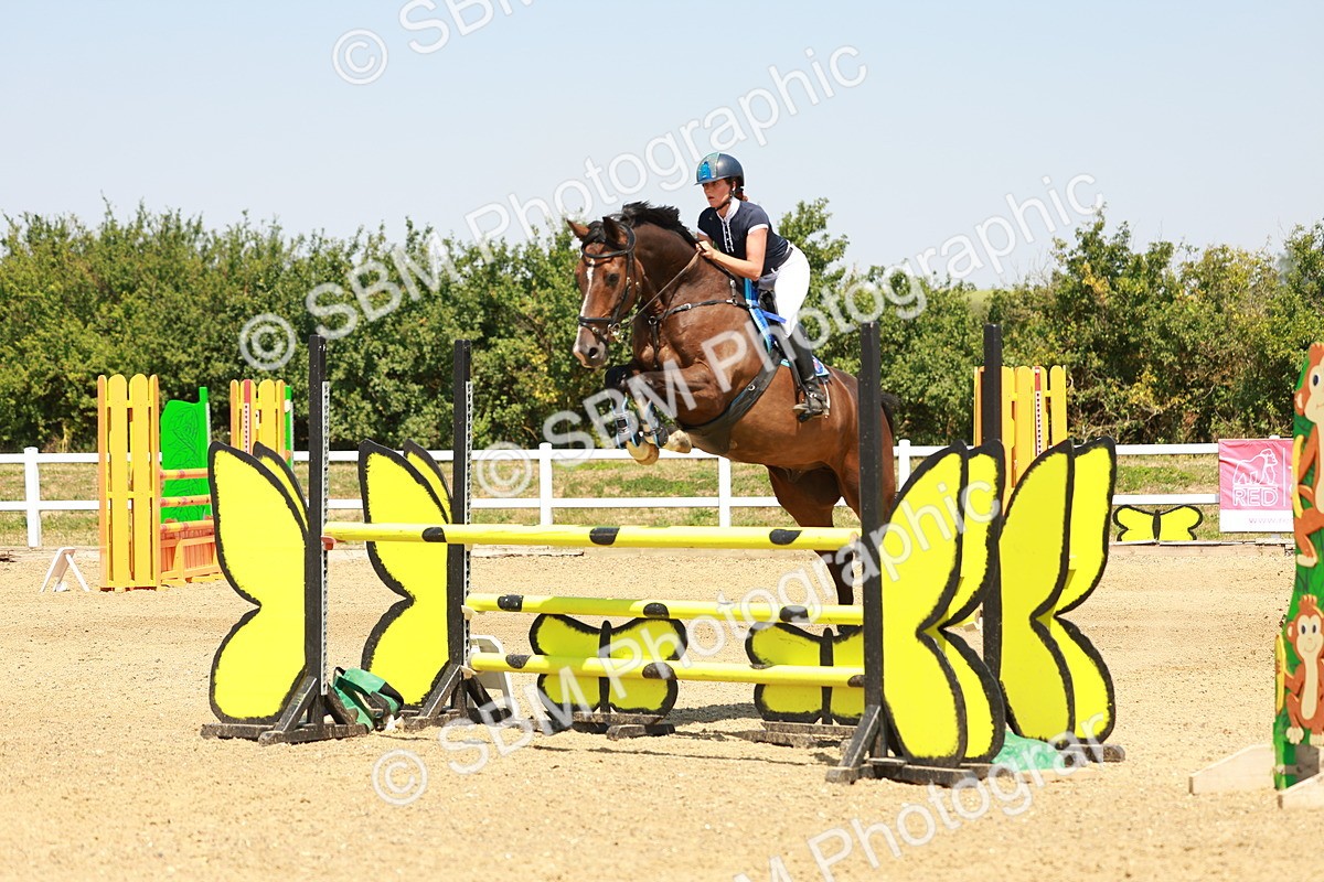 SBM_001774 - Class 4 - Senior Newcomers - 1.10m