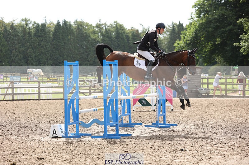 240804-104259-11237 - 307-Tom_Rowland-VALERIA