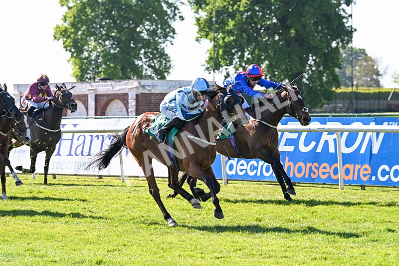 170525-Race 6-Darkness-8720 - Race 6