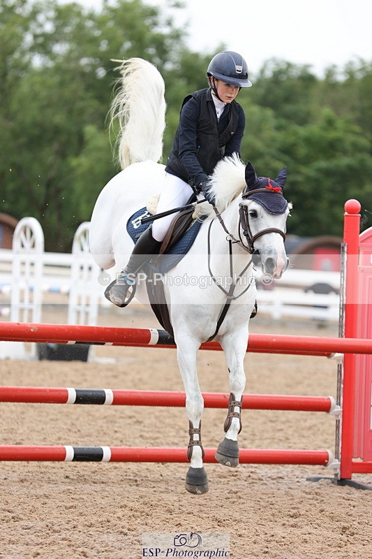 240630A-105801-12461 - Cls 31 Discovery and 90cm Open