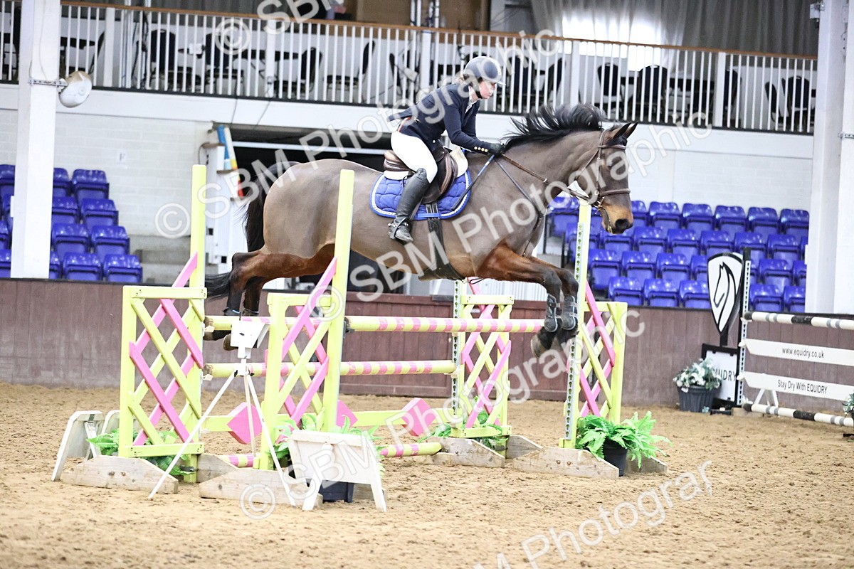 SBM_005616 - Class 17 - Senior Newcomers 1.10m