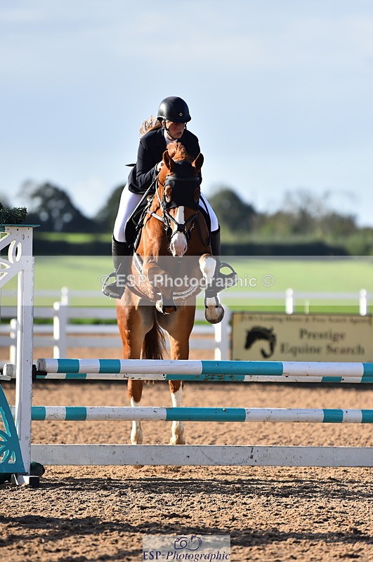 231014A-100302-03820 - Cls 12 British Novice & 90cm Open